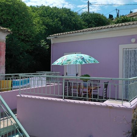 הוילה Sinarádes Siora Nina Charming Stone House Near Agios Gordios מראה חיצוני תמונה