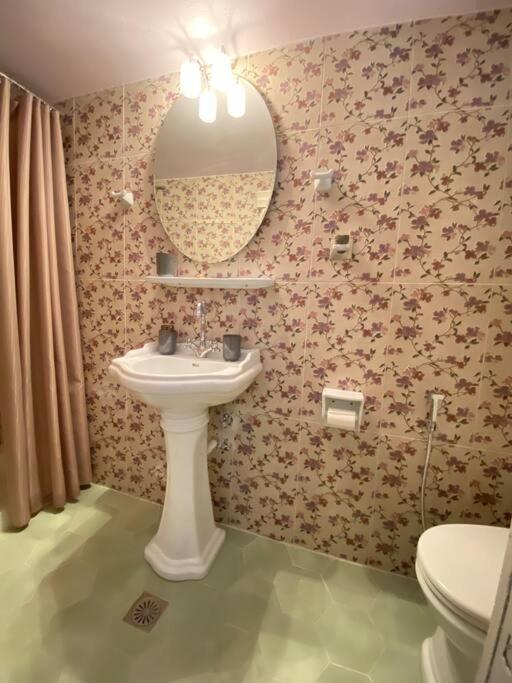 הוילה Sinarádes Siora Nina Charming Stone House Near Agios Gordios מראה חיצוני תמונה