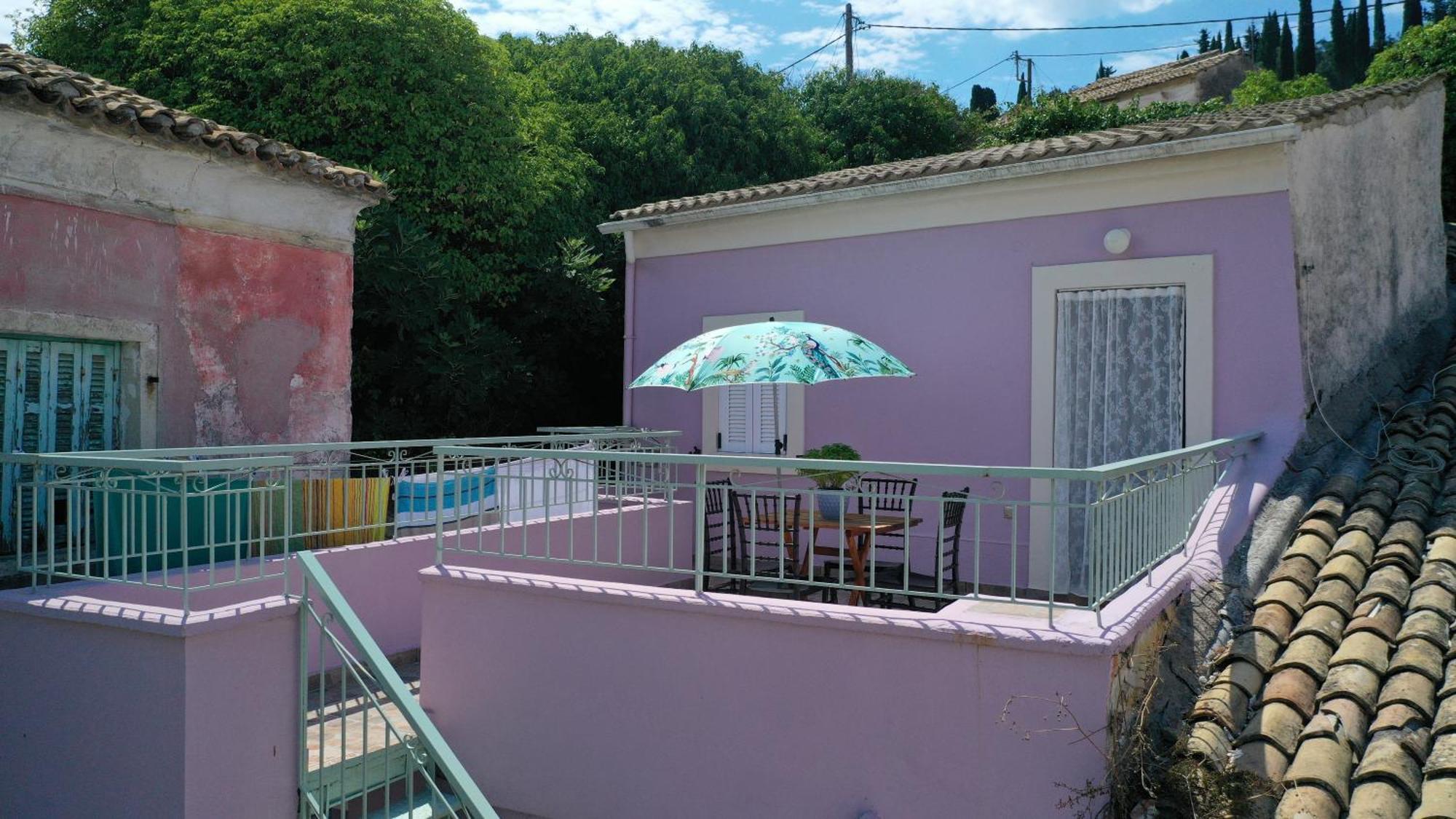 הוילה Sinarádes Siora Nina Charming Stone House Near Agios Gordios מראה חיצוני תמונה